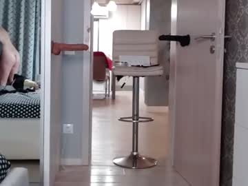 cam girl porn carmela_fox image #2443724