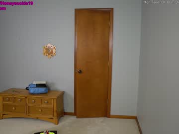 cam girl porn 19honeysuckle image #2969311