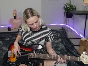 cam girl porn petitebrat image #6514258