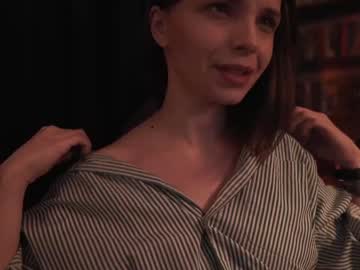 cam girl porn running_with_the_wolves image #1318643