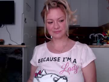 cam girl porn kiradivine image #2021456