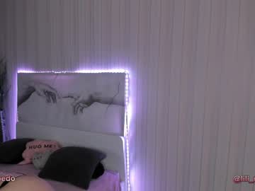 cam girl porn lili_and_niki image #3193015