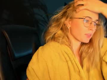 cam girl porn linellali image #2974710