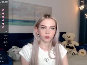 cam girl porn small_blondee image #1267177