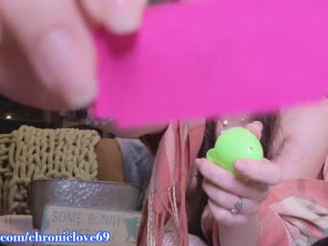 cam girl porn chroniclove image #4136723