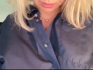 cam girl porn kiradivine image #6554510