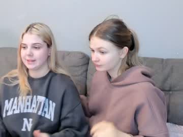 cam couple porn milskils image #4207866
