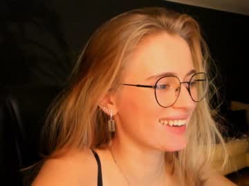 cam girl porn linellali image #2939863