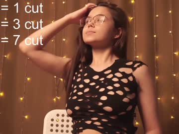 cam girl porn helenmoors image #4171710