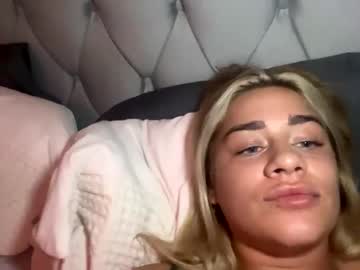 cam couple porn buttonsssss image #7008431