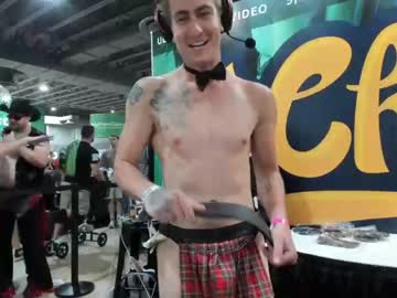 cam couple porn ryanrailer image #2245285