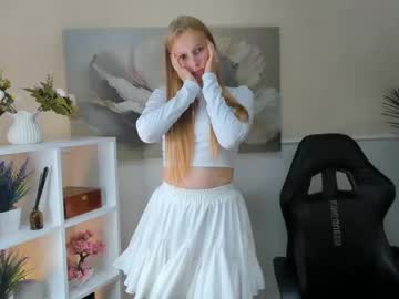 cam girl porn maidabarfield image #6995430