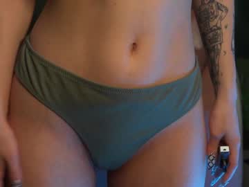 cam girl porn yours_lola image #1345935