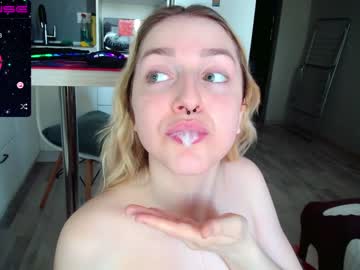 cam couple porn kissallisse image #1696590