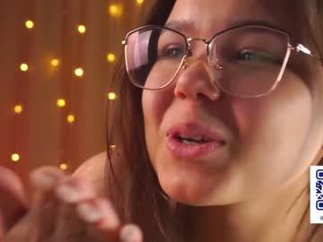 cam girl porn helenmoors image #4793879