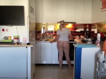 cam girl porn kiradivine image #4819756