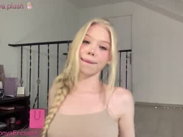 cam girl porn sonyaplush image #6128888