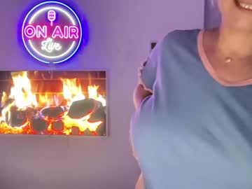 cam girl porn kiradivine image #2939446