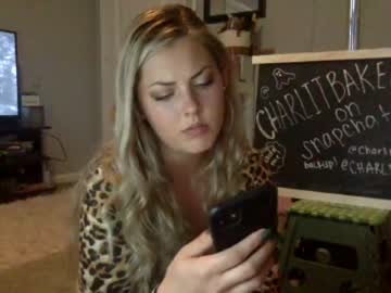 cam girl porn charlitbaker image #656985