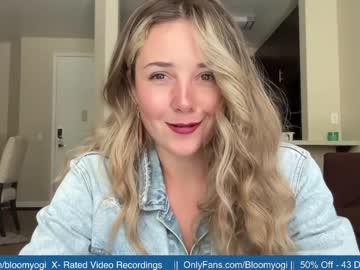 cam girl porn bloomyogi image #4220743