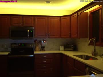 cam girl porn 19honeysuckle image #3995304
