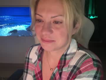 cam girl porn kiradivine image #2788293