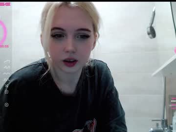 cam girl porn small_blondee image #4169388