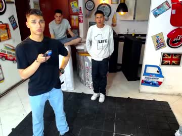 cam man porn sextwinksx image #4323114