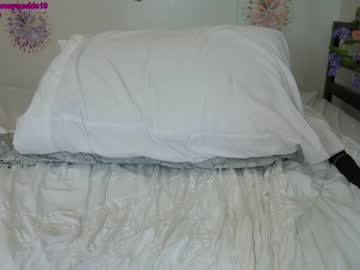cam girl porn 19honeysuckle image #2516468