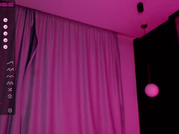cam girl porn small_blondee image #2495315