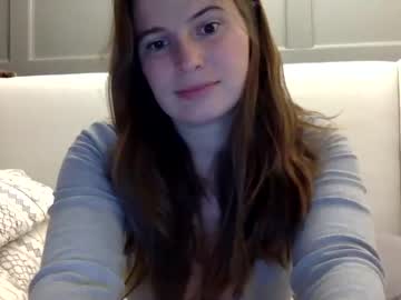 cam girl porn carolinakiss14 image #3380674