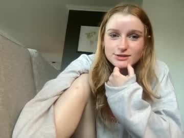 cam girl porn frecklytaylor image #2537891