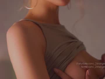 cam girl porn _2strangers image #2418172
