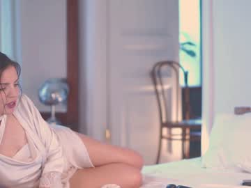 cam girl porn _2strangers image #5198415