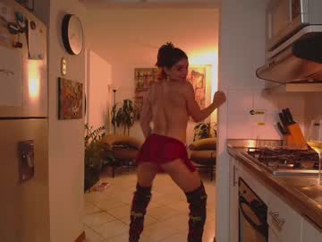 cam tranny porn mydarksideinthemoon image #6246295