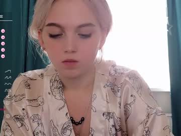 cam girl porn small_blondee image #5235802