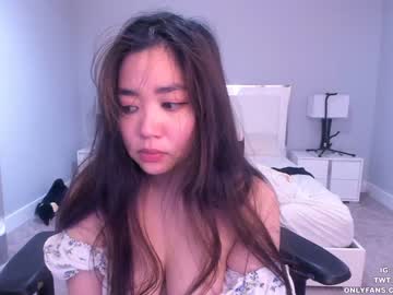 cam girl porn clara_chan image #1629574