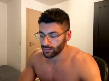 cam man porn rogan1604 image #872192