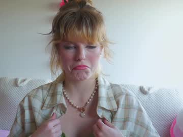 cam girl porn sisypheanlove image #4333538