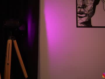 cam girl porn lucie_beltran image #4560074