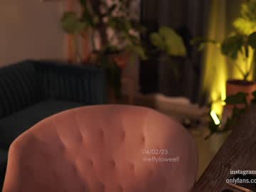 cam girl porn effyloweell image #3679971