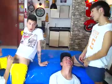cam man porn sextwinksx image #5749604