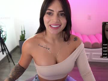 cam girl porn ashlyeroberts1 image #2013667