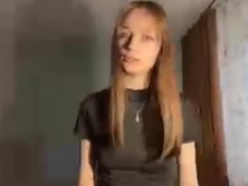 Cam for hollisconnett
