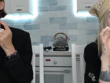cam couple porn nearsaturn image #2418570