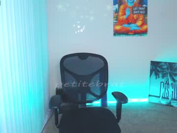 cam girl porn petitebrat image #1052466