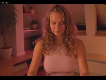 cam girl porn chillwithkira image #1891667