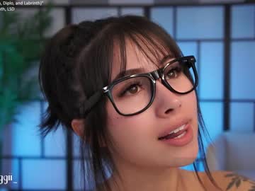 cam girl porn gigi_ulala image #5742312