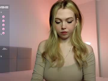 cam girl porn small_blondee image #4453901
