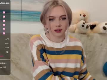 cam girl porn small_blondee image #1136839